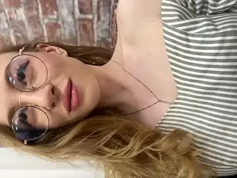 _AngelMoon_ stripchat stream image