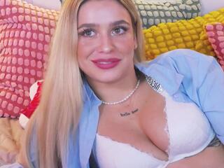 Maci Reynolds flirt4free stream image