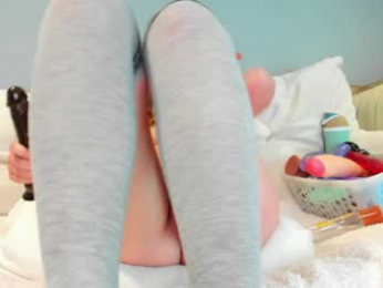 eatmygingersnapps chaturbate stream image