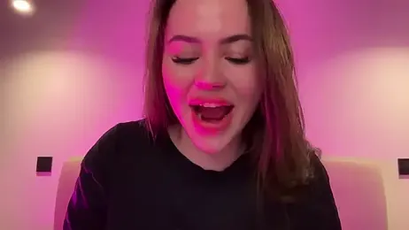 AlmaryKim stripchat stream image