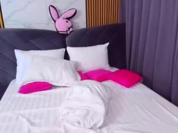 awww_ella chaturbate stream image