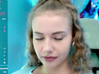 VikkiExtraCheese bongacams stream image