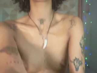 elissecinnamon camsoda stream image