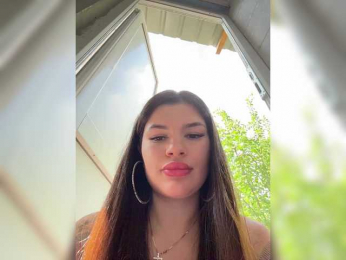 -MaybeBaby- bongacams stream image