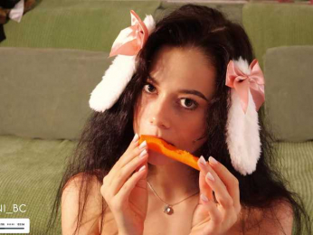 Taanni bongacams stream image