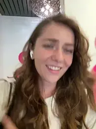 MariiD stripchat stream image