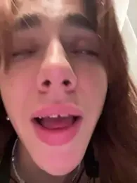 Lily__Belle stripchat stream image