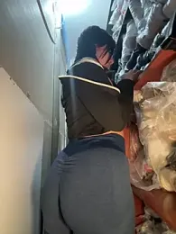 kim_monti stripchat stream image