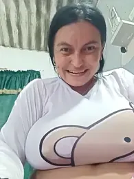 Horny-Mommy-Dirty stripchat stream image