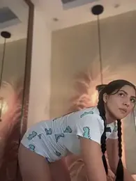 Sofia_Collins- stripchat stream image