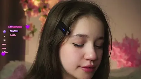 AmiLewis stripchat stream image