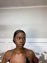 LuciousLips96 stripchat stream image