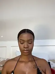 LuciousLips96 stripchat stream image