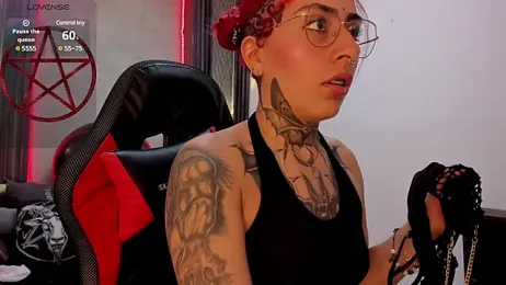 selene_red_ stripchat stream image