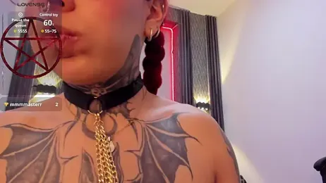 selene_red_ stripchat stream image