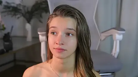 UdelaHathorne stripchat stream image