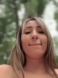 LetsFunKARINA stripchat stream image