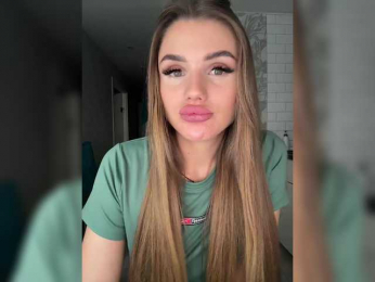 SweetyMia bongacams stream image