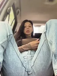 JulliaVegas stripchat stream image