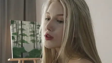 AliceLebel stripchat stream image