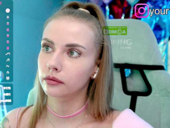 VikkiExtraCheese bongacams stream image