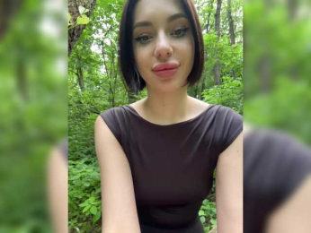 BabyDarii bongacams stream image