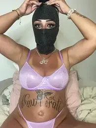 kamila_french stripchat stream image