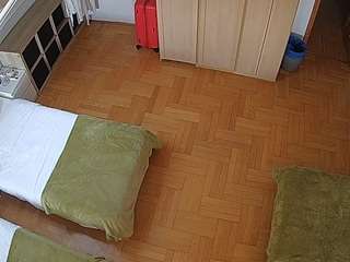 voyeurcam-julmodels-bed-7 camsoda stream image