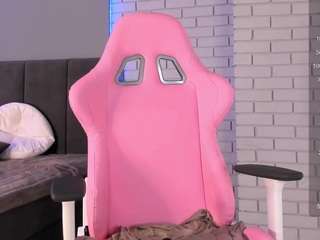 hazel7 camsoda stream image