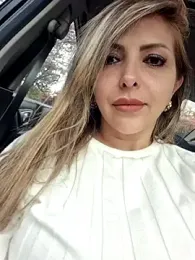 _Abril-Office1 stripchat stream image