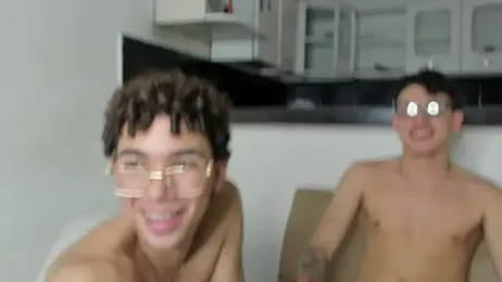 slimteenwet stripchat stream image