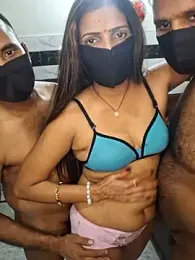 Cute_plak01 stripchat stream image