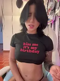 Ale_Lewis stripchat stream image