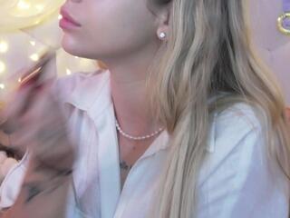 Maci Reynolds flirt4free stream image