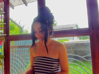 Moona-One bongacams stream image