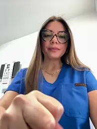 alicee16 stripchat stream image