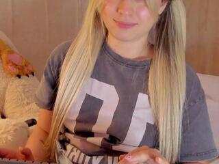 Amy Blondes flirt4free stream image, 28.06.2025 21:40