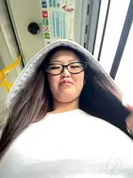 Aiko_Yumi stripchat stream image