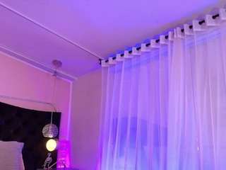 sofly-s camsoda stream image