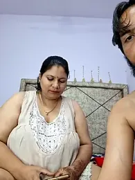 MOM-SUN-COUPLE stripchat stream image