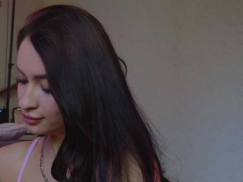 LALI_XS bongacams stream image