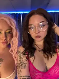 RollingGirls stripchat stream image