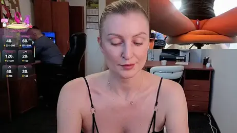 legsLONG stripchat stream image