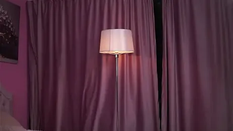 AshleySinn stripchat stream image