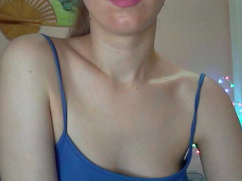 Lolakisss bongacams stream image