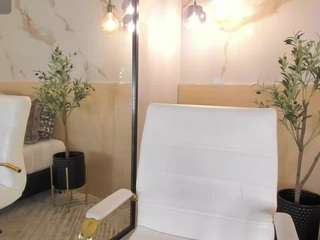 leathompson1 camsoda stream image