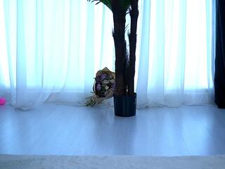 Esme Luv flirt4free stream image