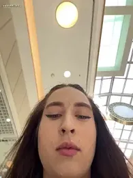 Holly_Play stripchat stream image