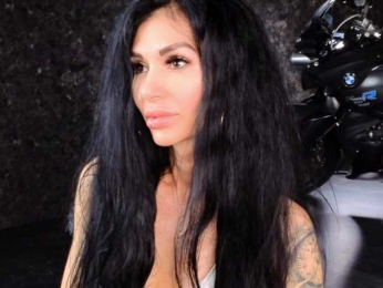 -BABAYAGA- bongacams stream image