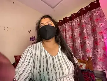 LouleyRanii stripchat stream image